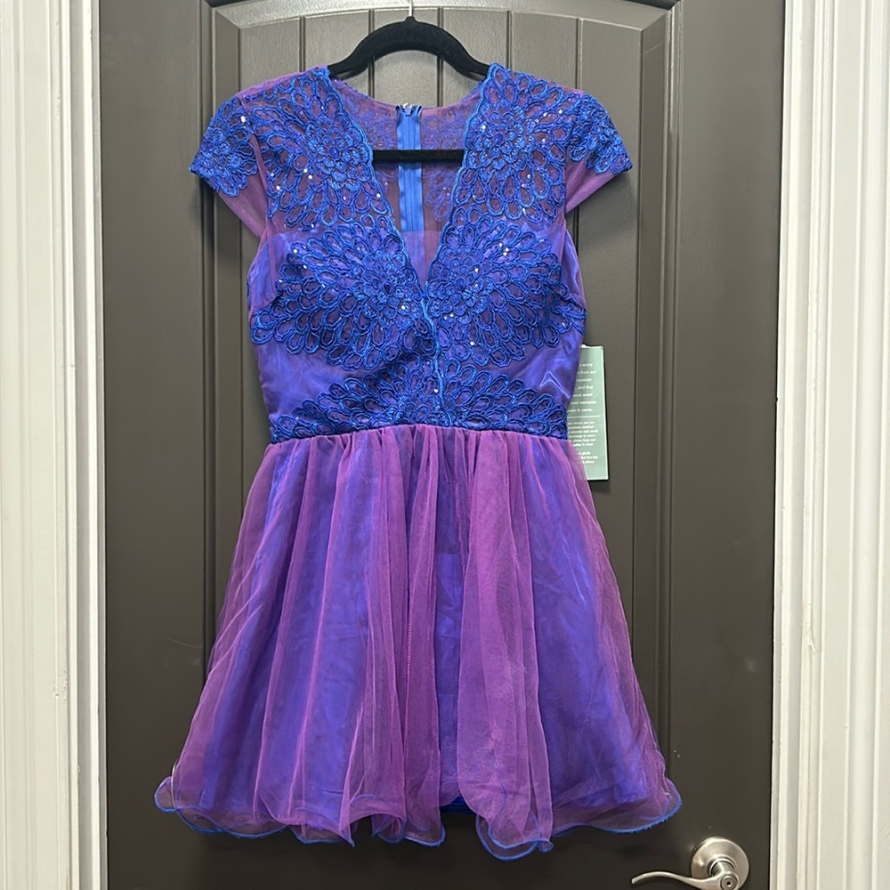 Women’s Dress Size 3